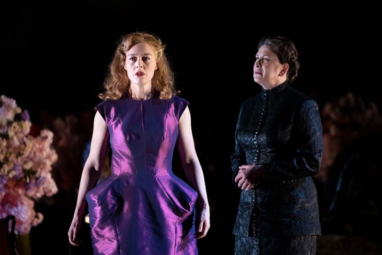 Rebecca by Melbourne Theatre Company: A Hauntingly Adaptation of Daphne du Maurier’s Classic Tale