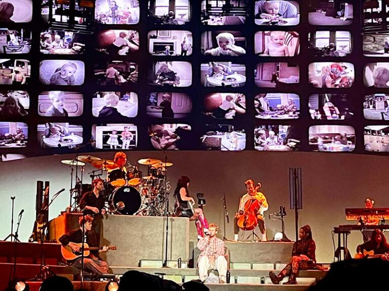 Alex Warren Brings Emotion and Energy to Rod Laver Arena