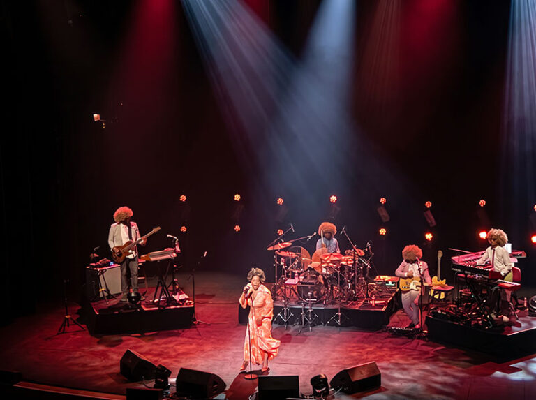 Macy Gray Casts Her Spell at Hamer Hall in a Night of Soul and Nostalgia